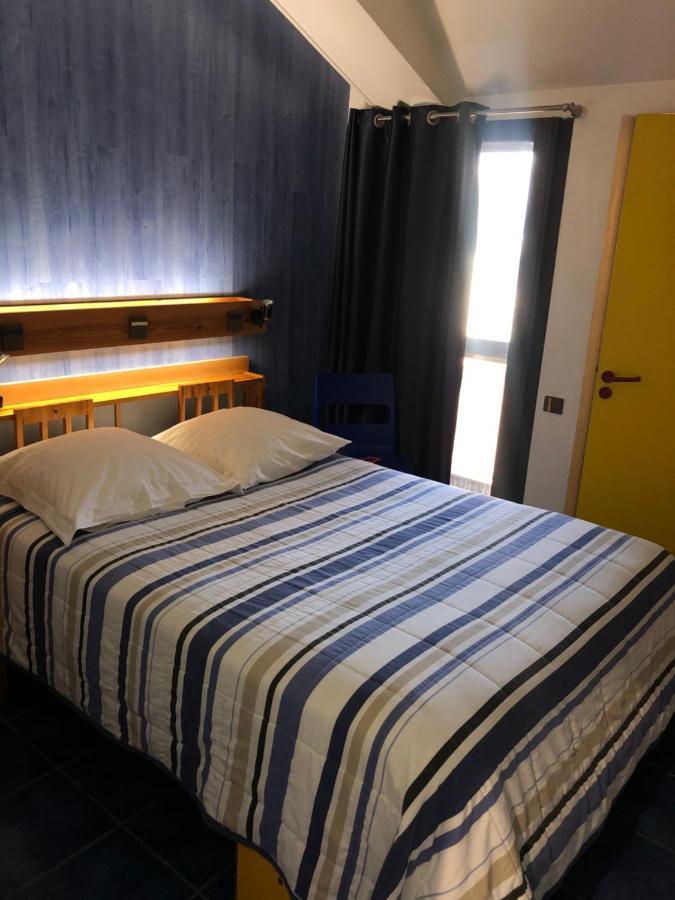 Le Relais D'Etagnac Hotell Exteriör bild